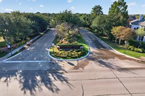 2312 Honeylocust Drive - Photo 4