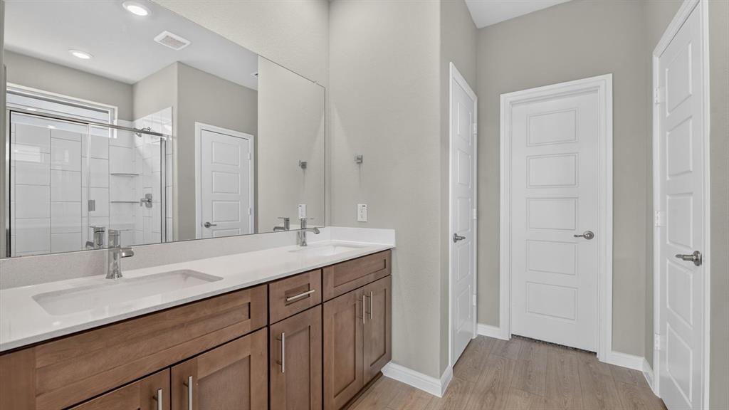 705 CELESTIAL Way - Photo 15