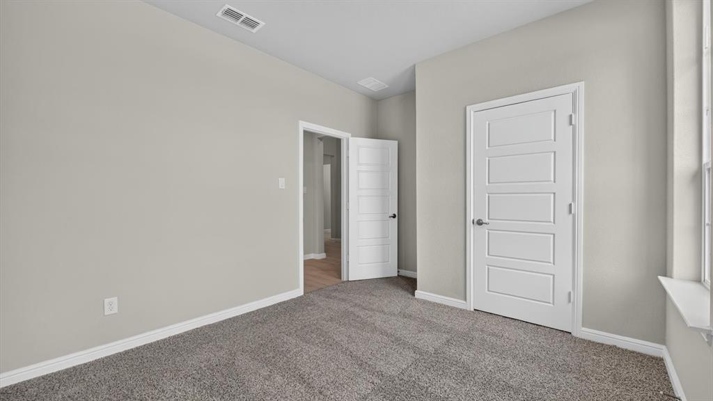 705 CELESTIAL Way - Photo 19