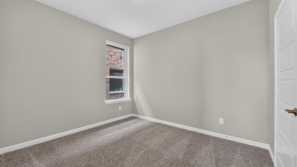 705 CELESTIAL Way - Photo 22