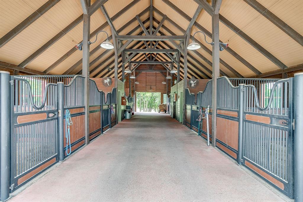 13000 Old Weatherford Road - Photo 36