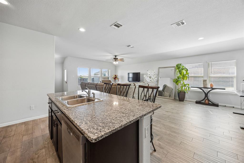 6020 Blacksmith Avenue - Photo 6