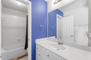 7608 Hinkley Oak Drive - Photo 32