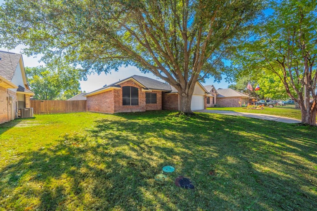 1507 Sunflower Lane - Photo 2