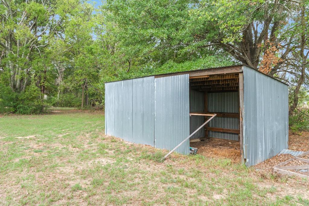 801 N Walnut Street - Photo 35