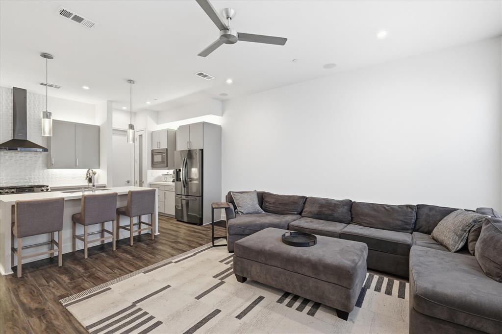 1813 Park Avenue - Photo 4
