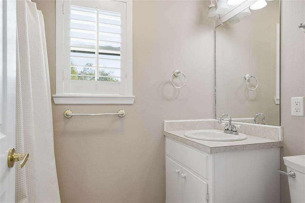 4037 Fm 895 - Photo 25