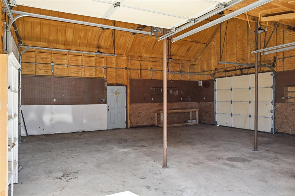 4037 Fm 895 - Photo 33