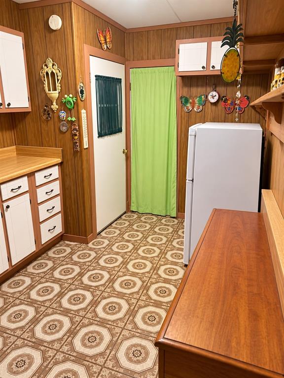 4803 Navajo Drive - Photo 2