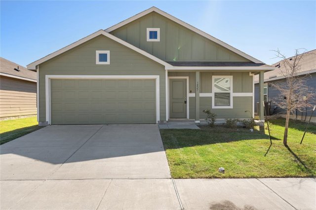 1527 Trick Riding Way