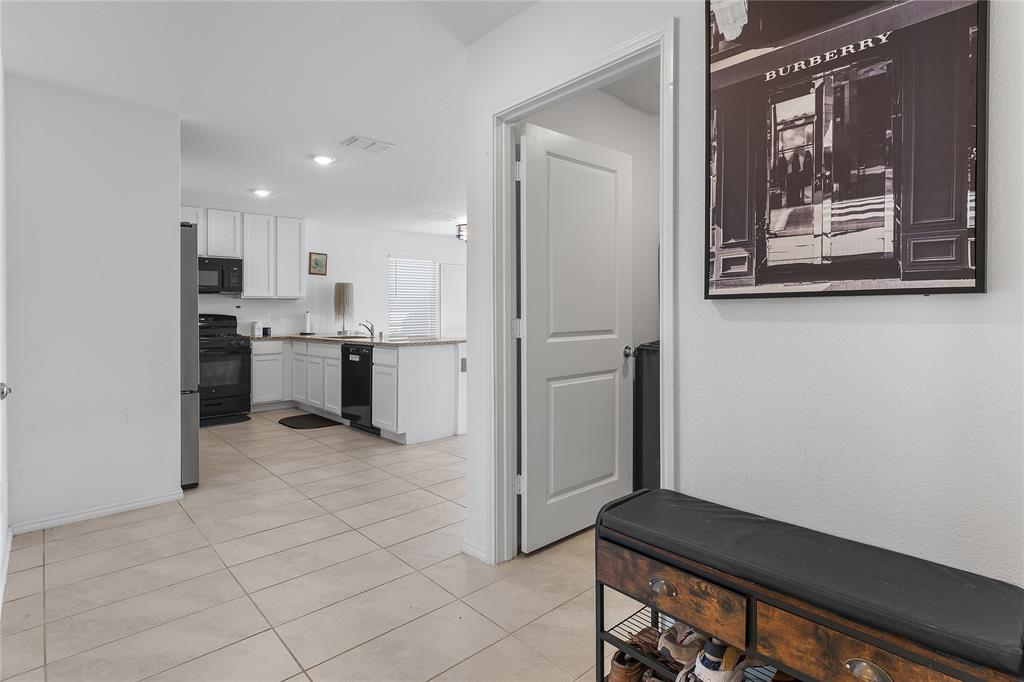 1527 Trick Riding Way - Photo 10