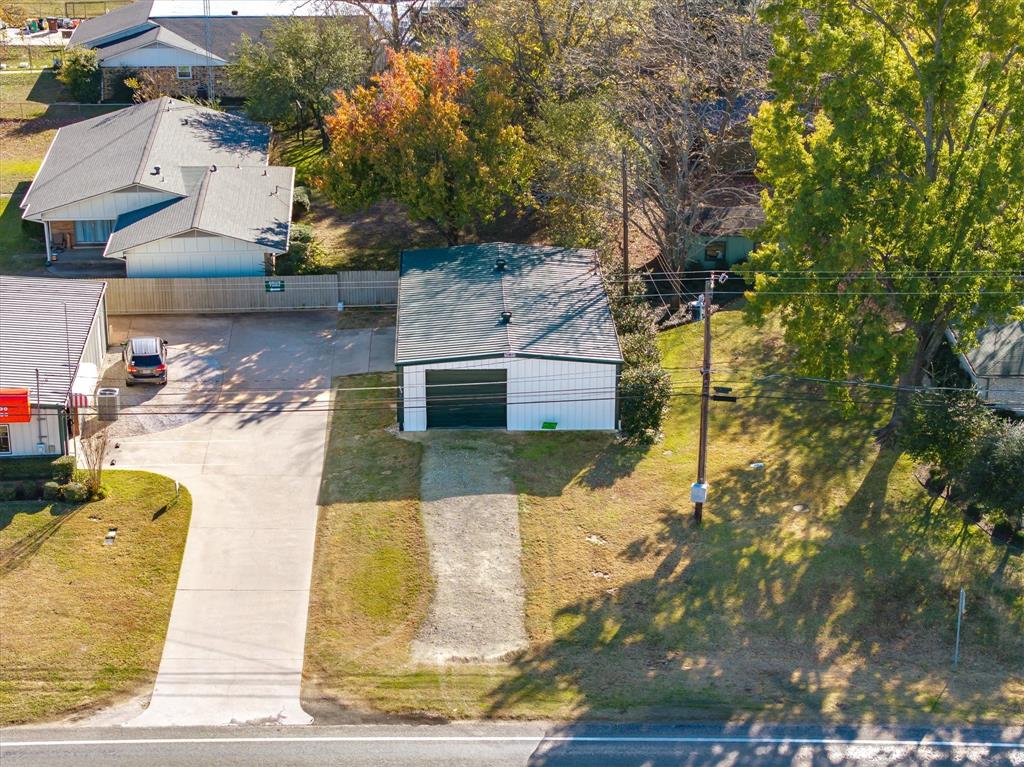 573 W State Highway 243 - Photo 1