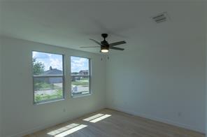 2621 Shorecrest Drive - Photo 9
