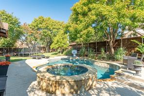 8104 Linksview Drive - Photo 34