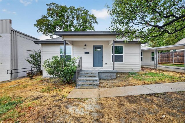 1607 Laura Road