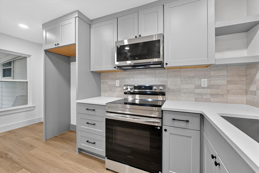 1607 Laura Road - Photo 12