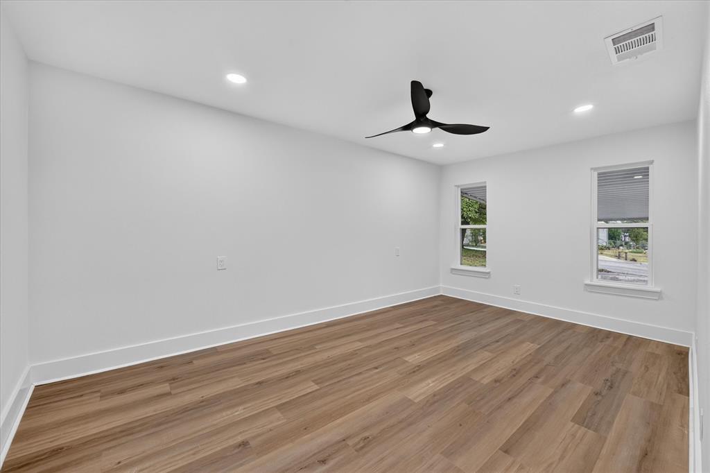 1607 Laura Road - Photo 22