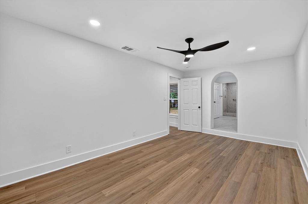 1607 Laura Road - Photo 24