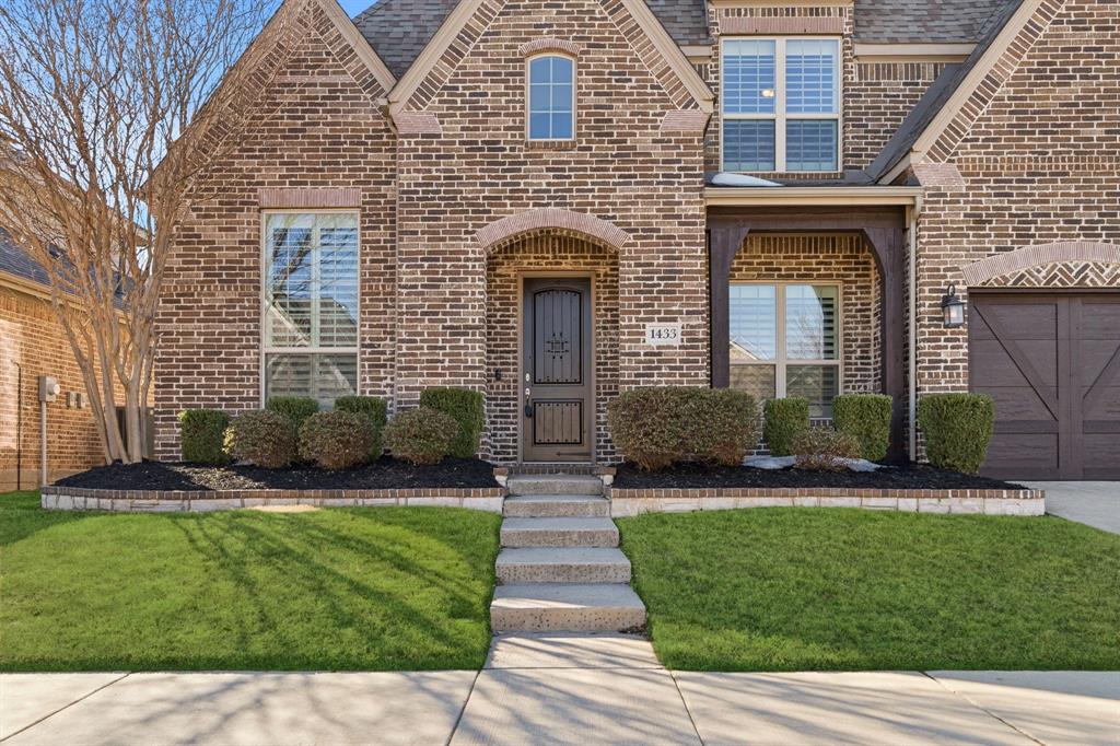 1433 5th Street - Photo 4