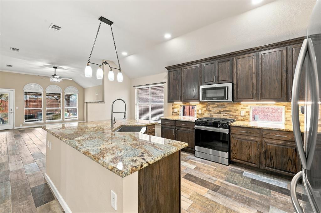 10212 Star Fish Street - Photo 4