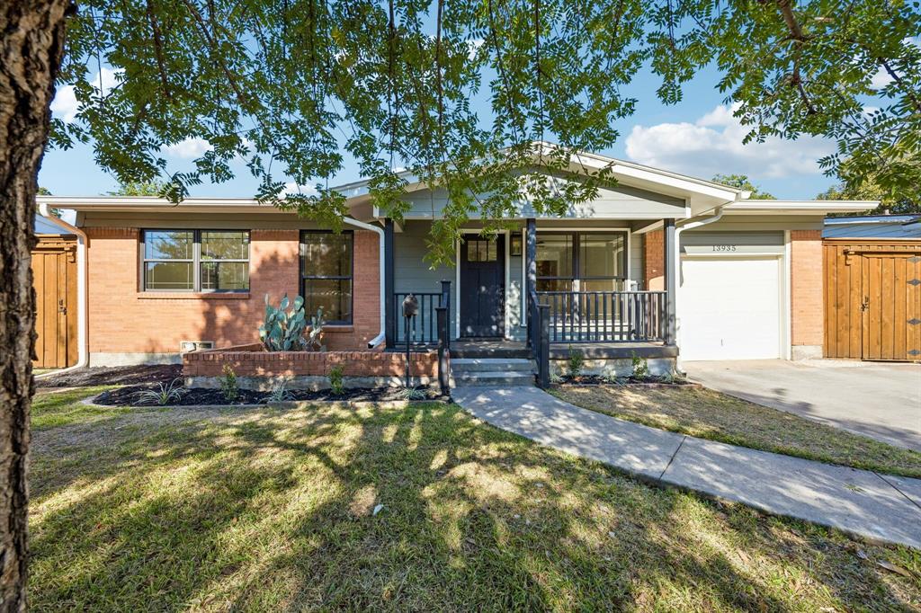 13935 Stardust Lane - Photo 1