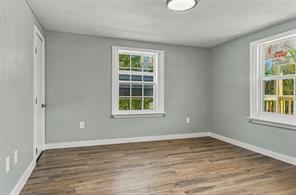 528 E Jefferson Street - Photo 14