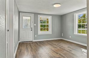 528 E Jefferson Street - Photo 6