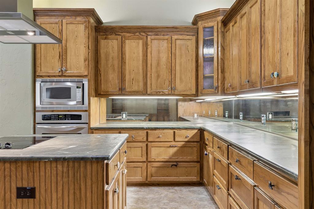 186 Moonlight Drive - Photo 11