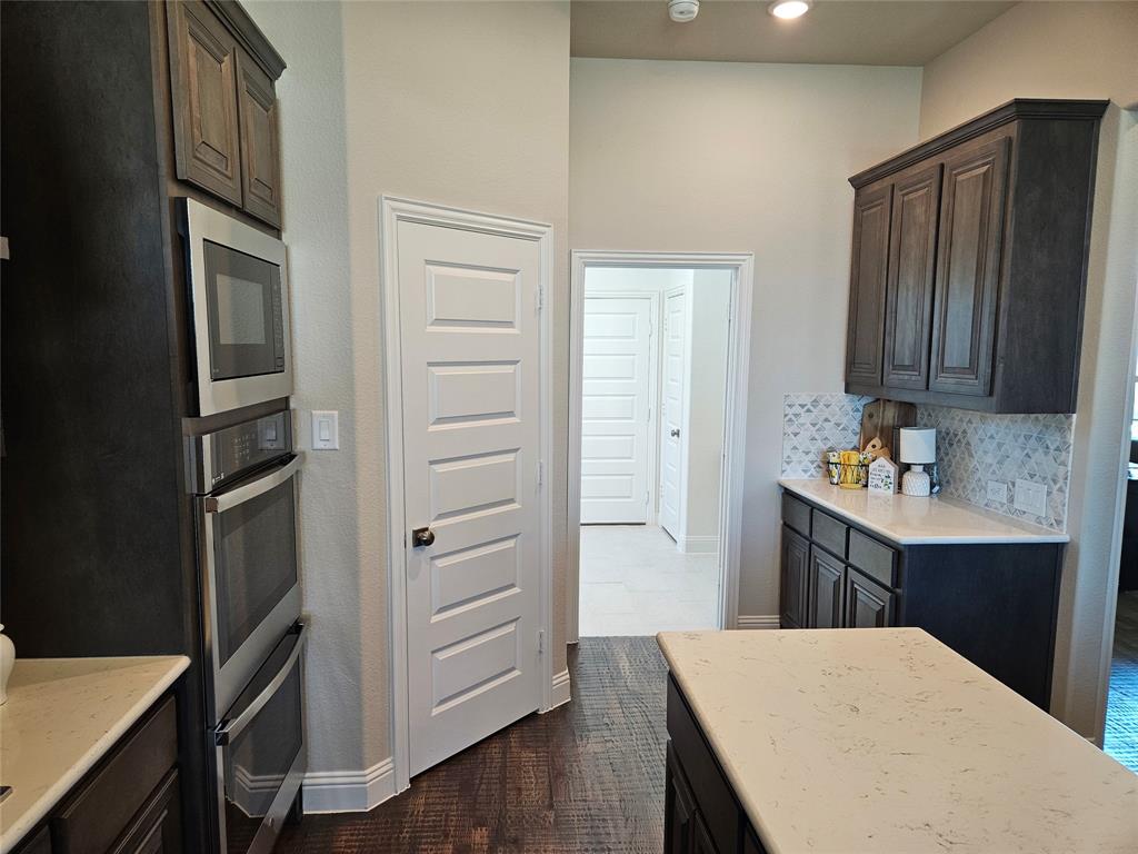 621 Majestic Oak Lane - Photo 4