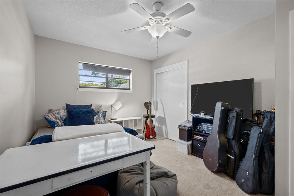 604 Crestview Drive - Photo 19