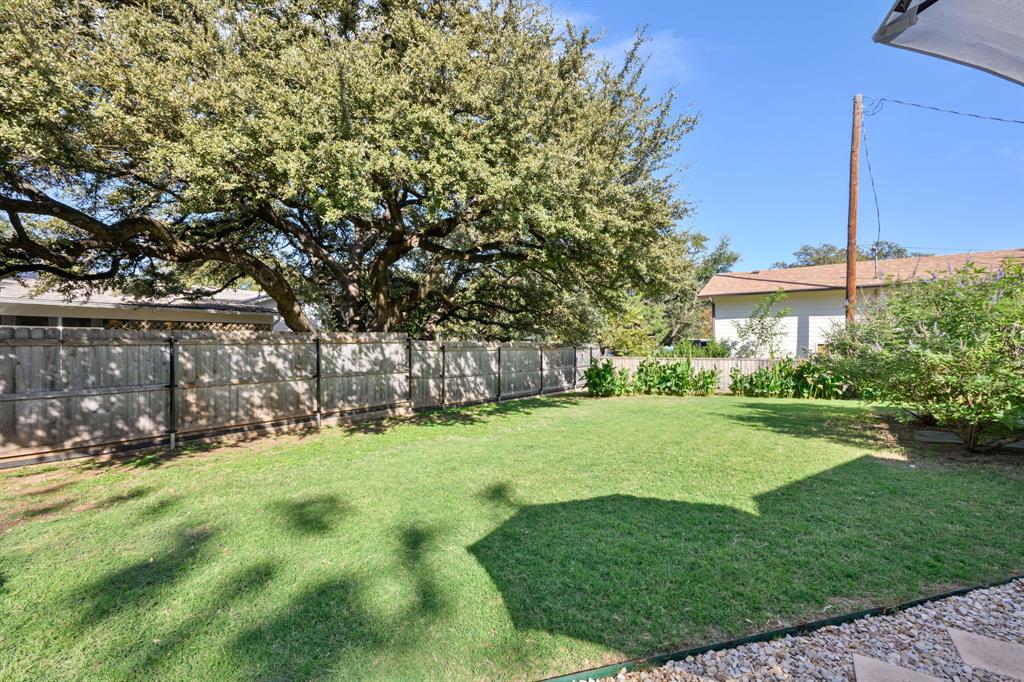604 Crestview Drive - Photo 29