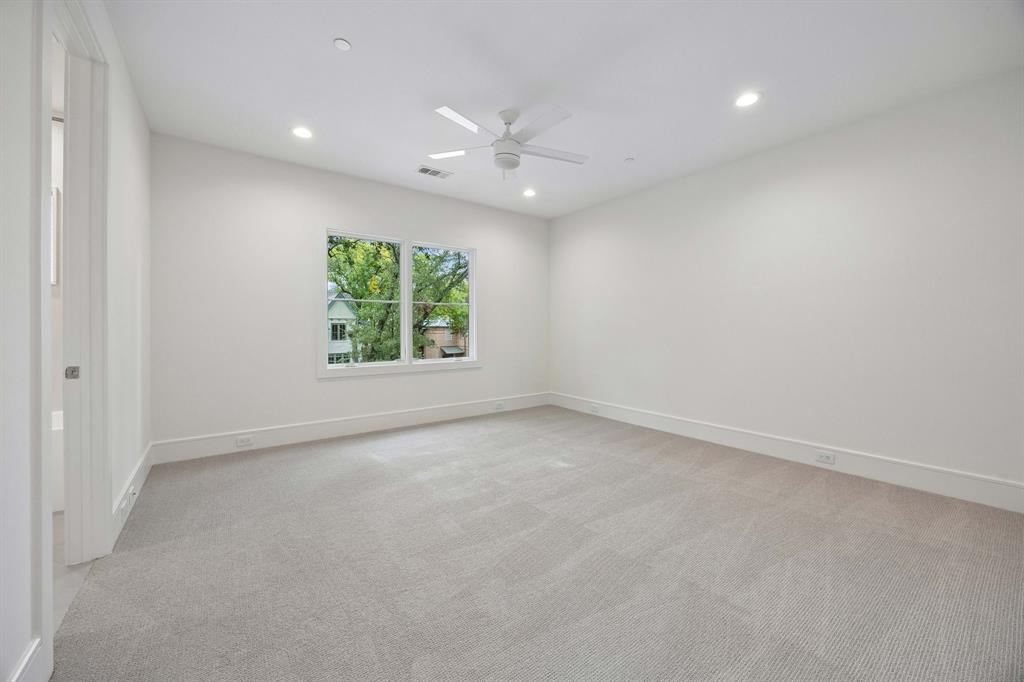 4404 Normandy Avenue - Photo 23