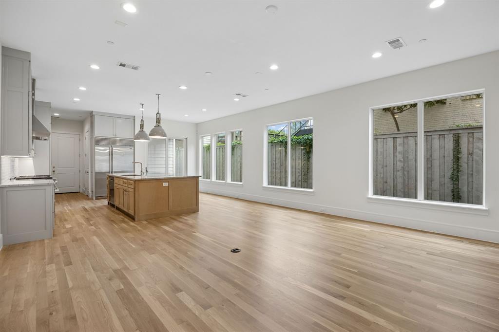 4404 Normandy Avenue - Photo 8