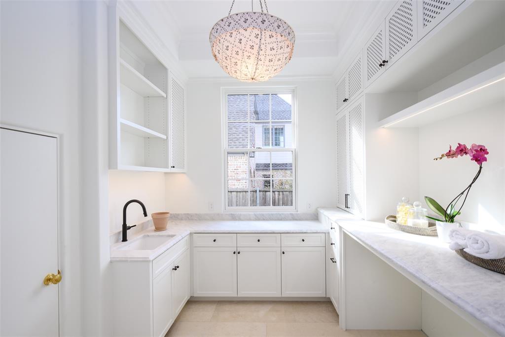 3500 Cornell Avenue - Photo 32