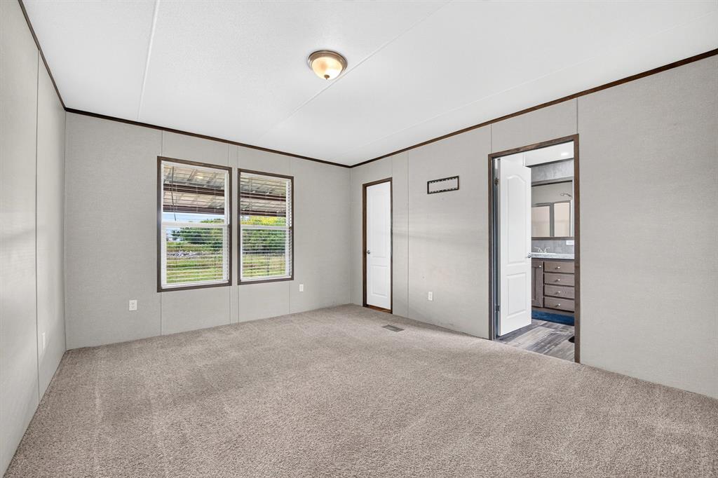 9959 Fm 2071 - Photo 16