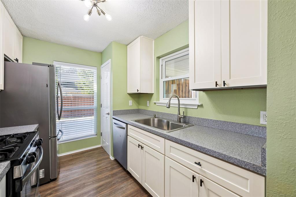 1331 Falcon Drive - Photo 12