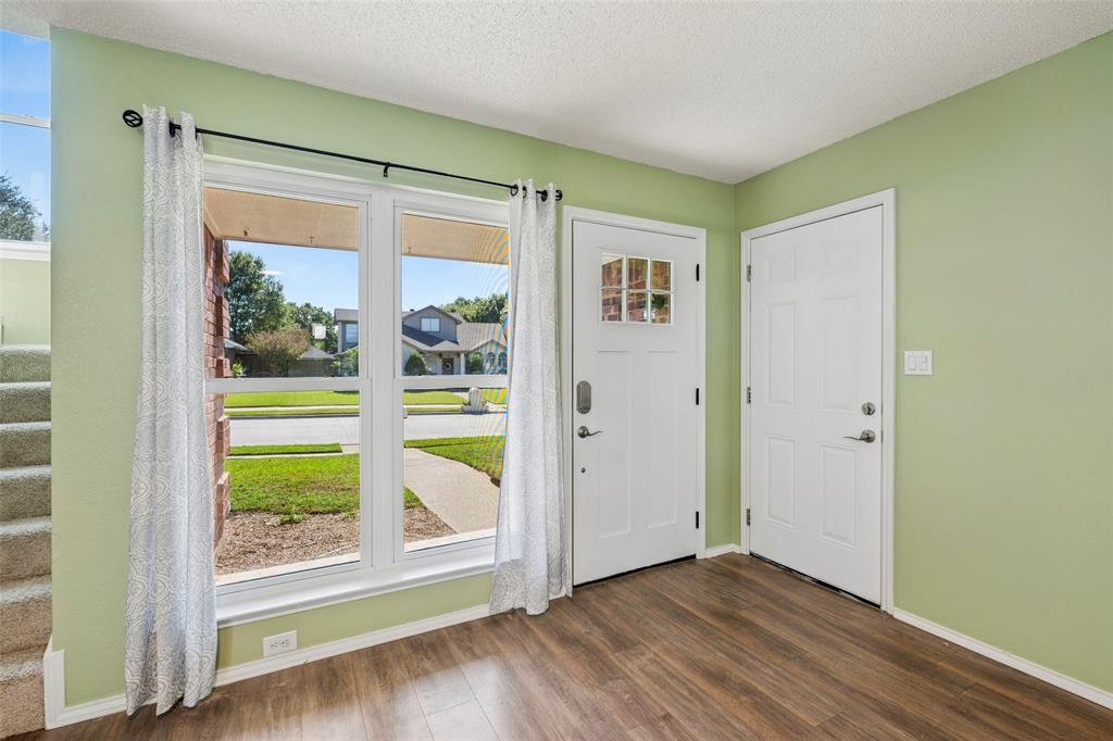 1331 Falcon Drive - Photo 4