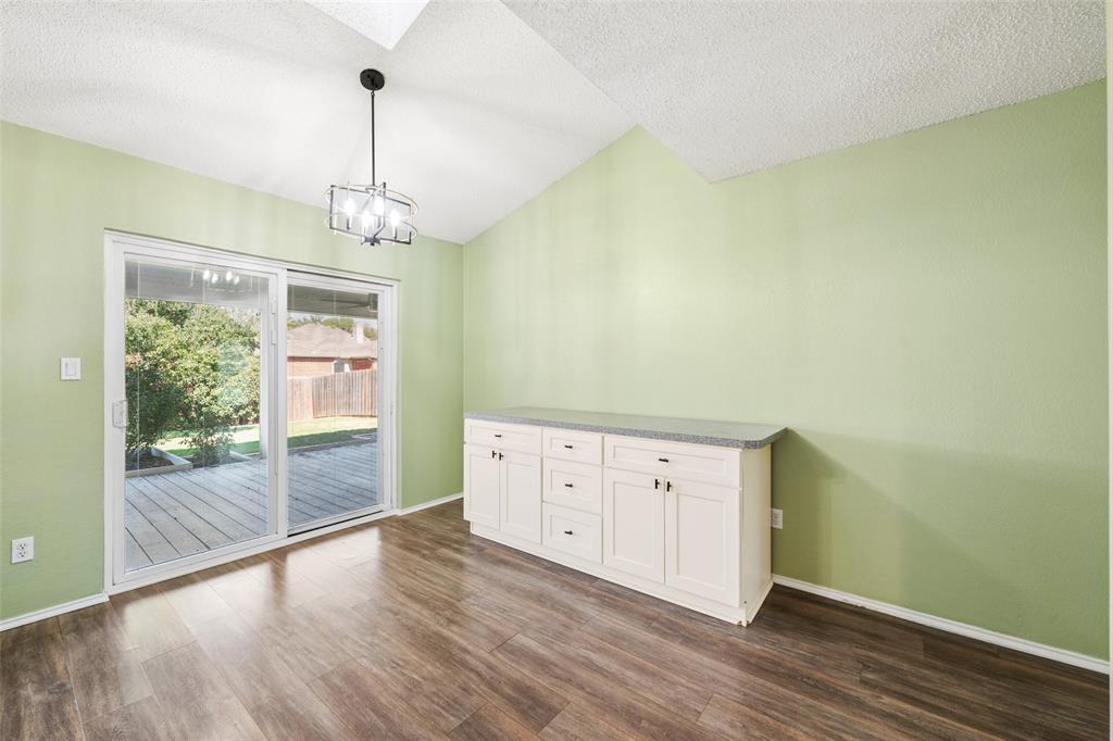 1331 Falcon Drive - Photo 5