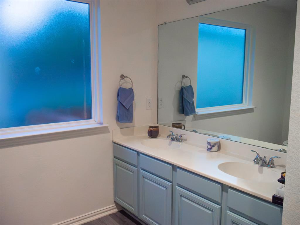 1009 Stuart Road - Photo 12