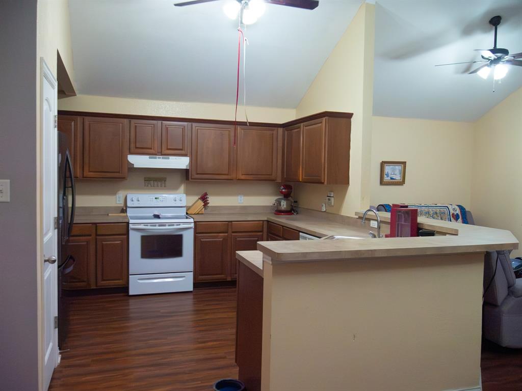 1009 Stuart Road - Photo 6