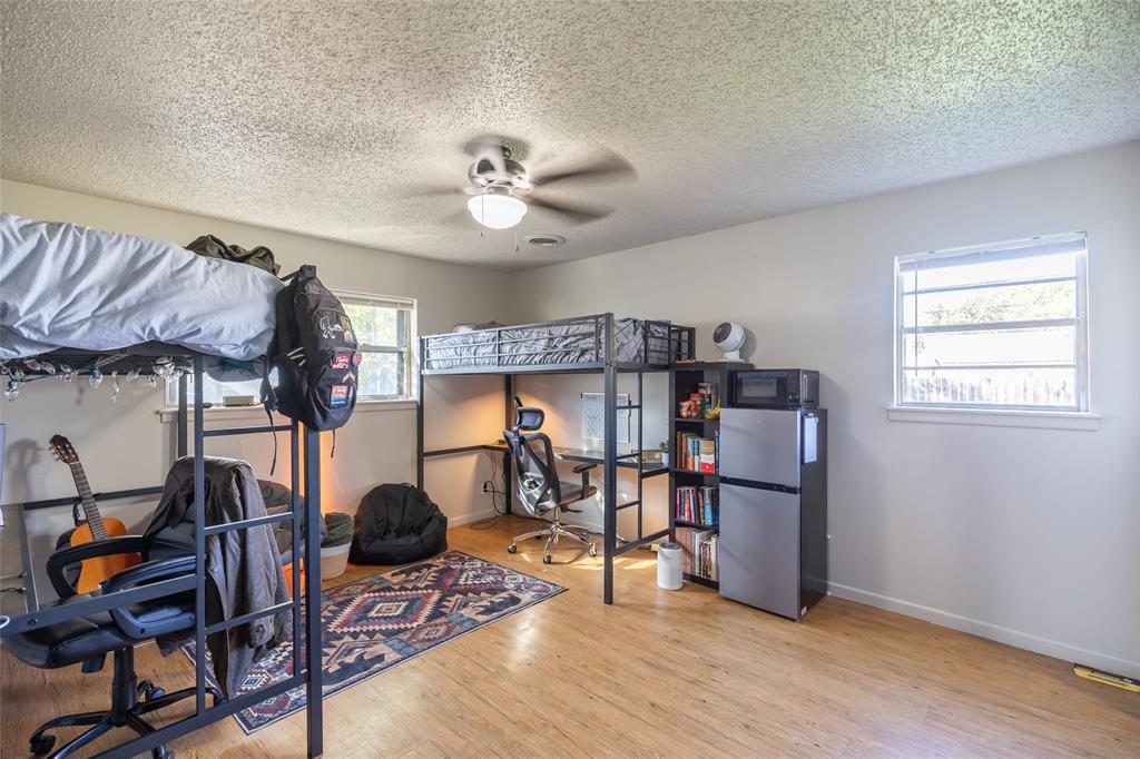 2406 Rountree Drive - Photo 11
