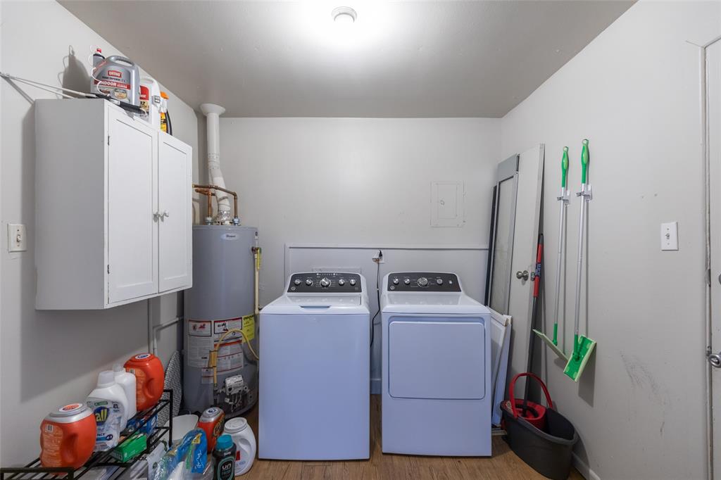 2406 Rountree Drive - Photo 25