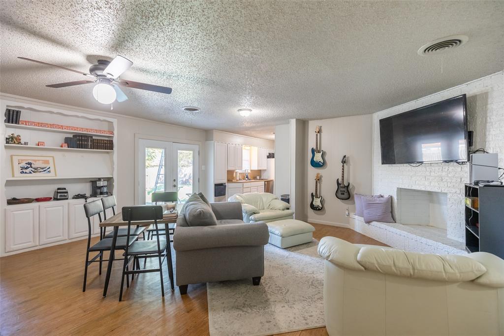 2406 Rountree Drive - Photo 5