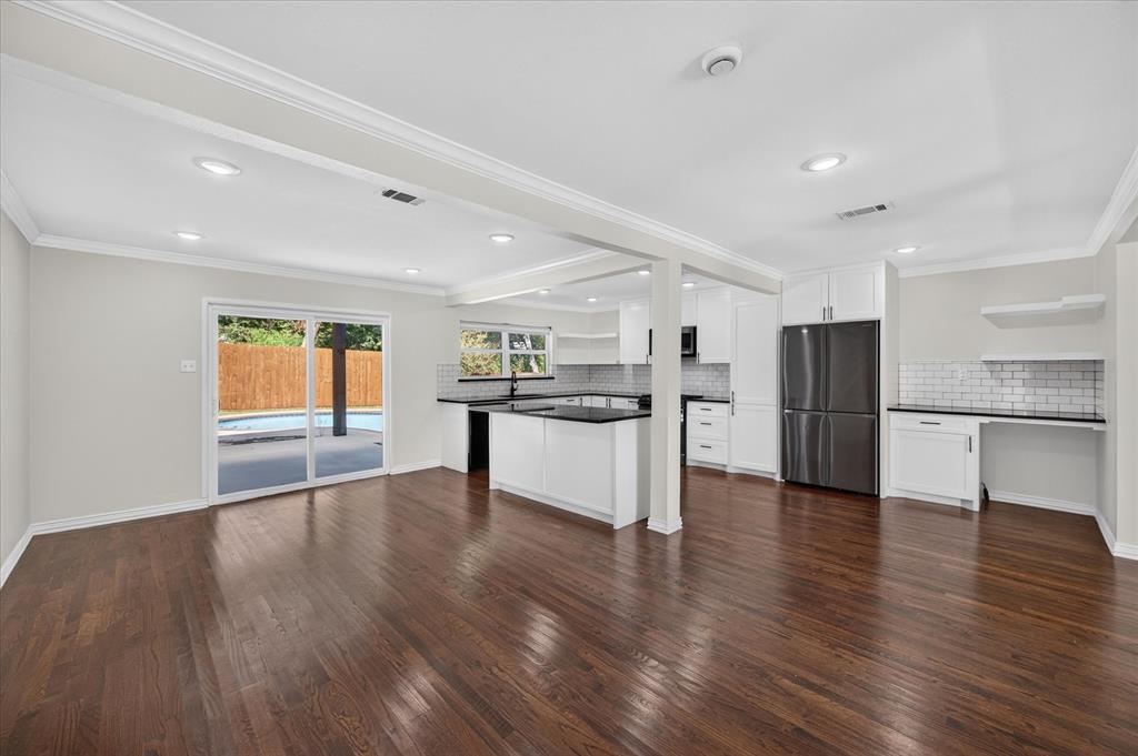 721 Owensons Drive - Photo 7
