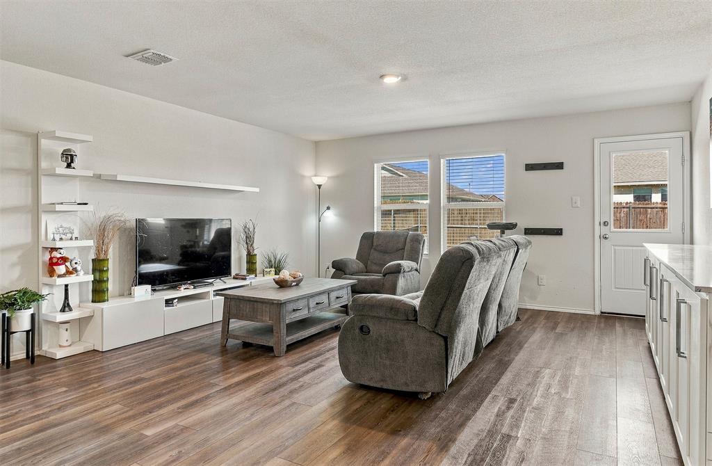 1516 Stonefield Drive - Photo 6
