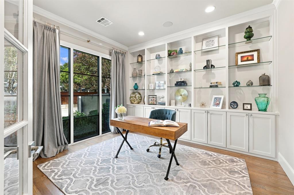 4112 Santa Barbara Drive - Photo 3