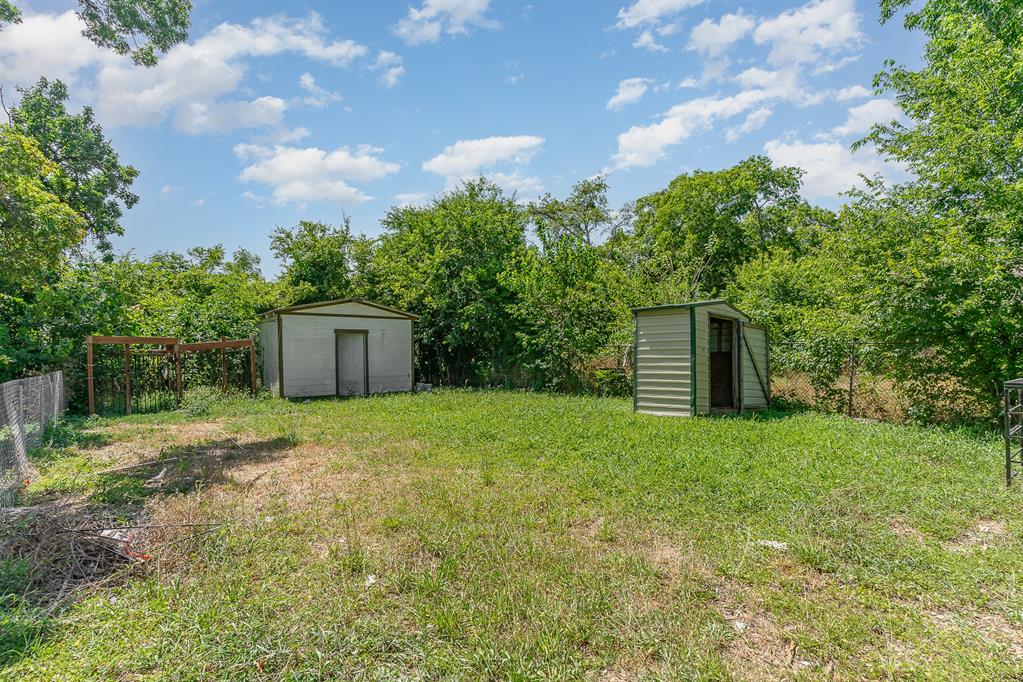 4621 Owenwood Avenue - Photo 12