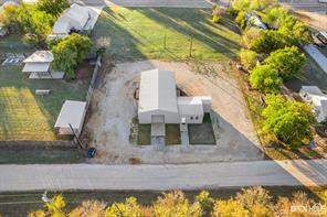 305 N Sycamore - Photo 4