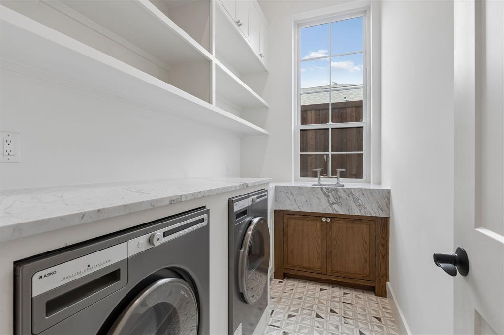 6406 Sunnyland Lane - Photo 15