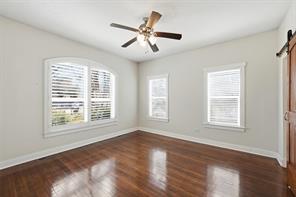 2607 Fort Avenue - Photo 17